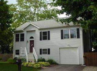 5 Rejane St, Coventry, RI 02816