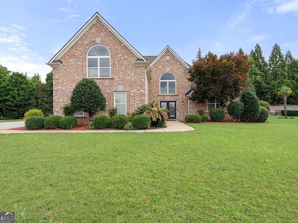 1st image of 1132 Venetian Ln