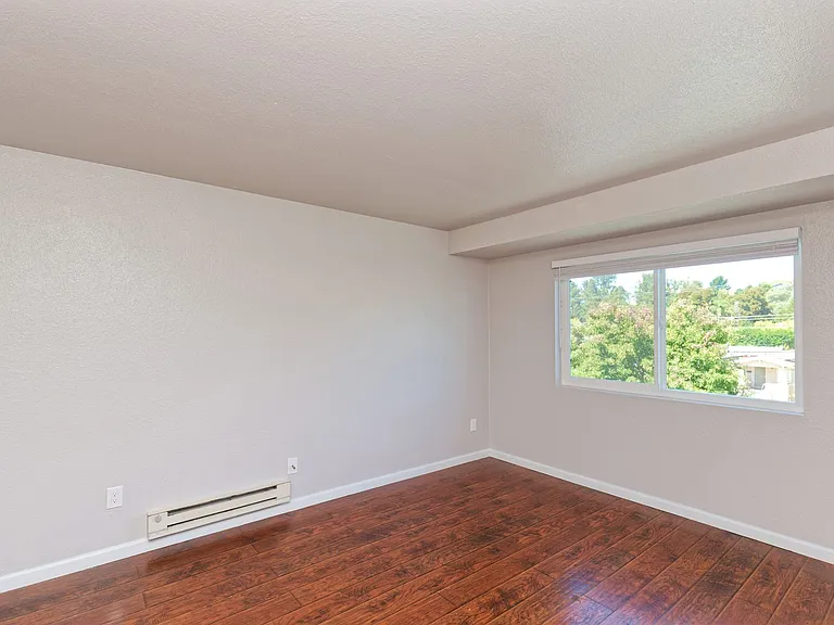 3024 Fruitvale Ave — Photo 7