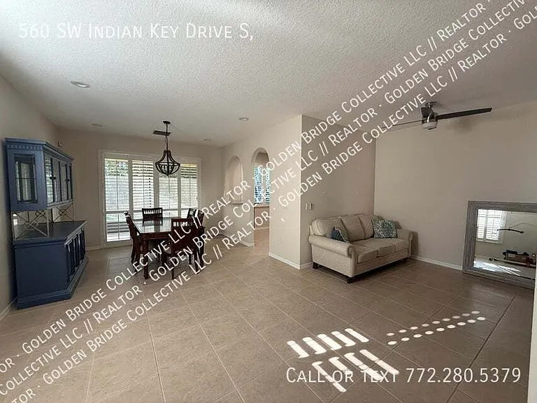 560 SW Indian Key Dr S — Photo 4