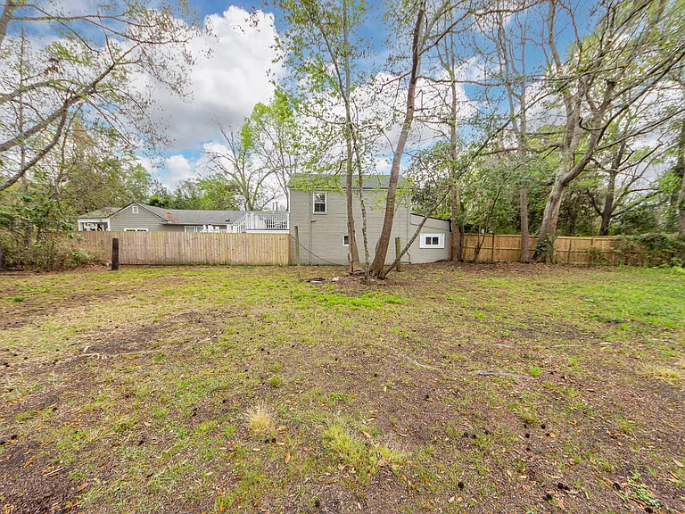 249 Woodland Shores Rd — Photo 39