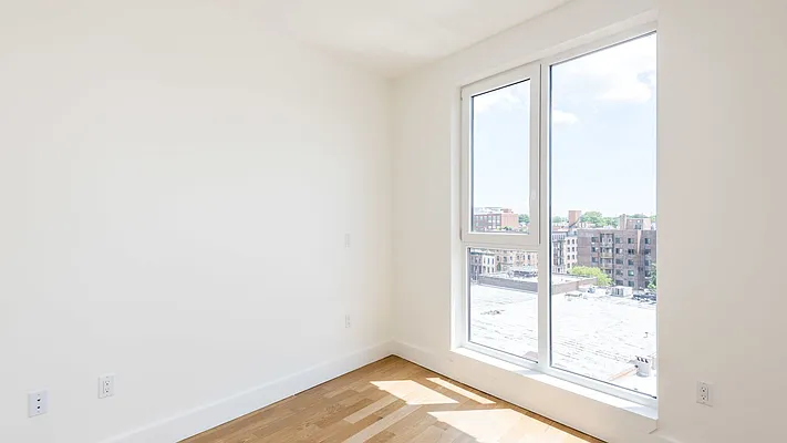 Rented by Nooklyn NYC LLC | media 60
