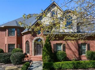 4020 Royal Pennon Ct NW, Peachtree Corners, GA