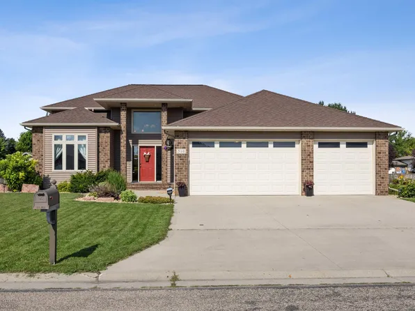 510 8th St NE, Dilworth, MN 56529