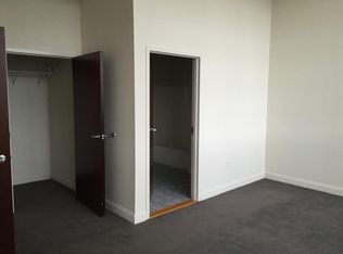 100 Dutton St #207, Lowell, MA 01852