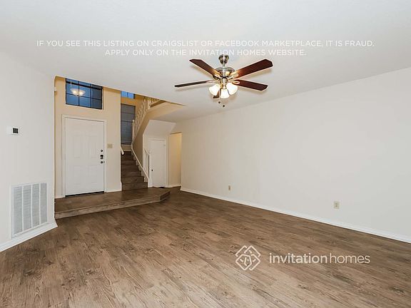 4th image of 2800 Claremont Dr