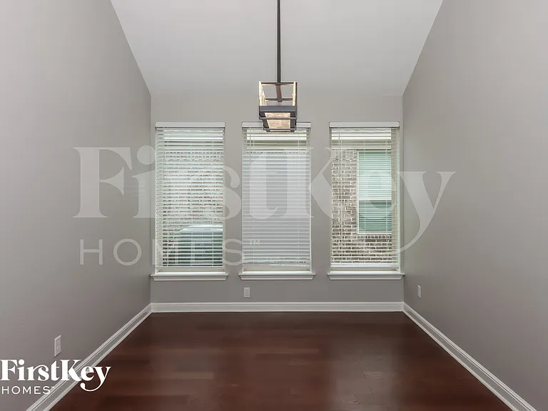 15007 Appian Oak St — Photo 5