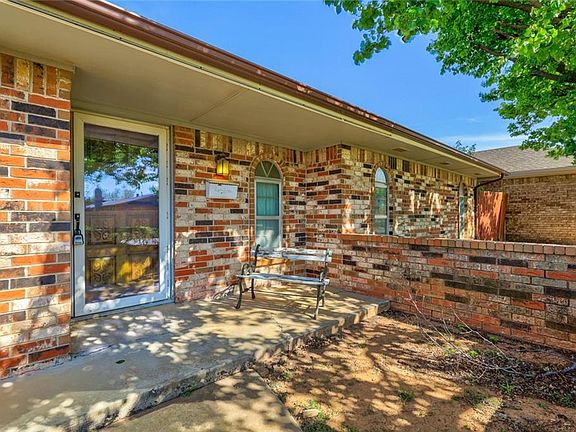3rd image of 9804 N Georgia Ave