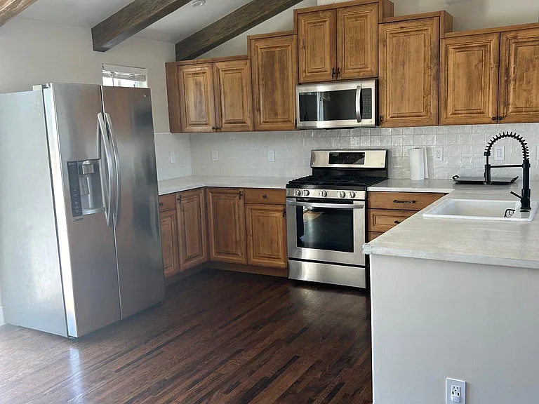 1536 Alta Vista Ct — Photo 7