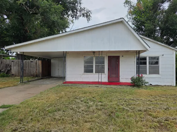 453 NE Elmhurst Ave, Bartlesville, OK 74006