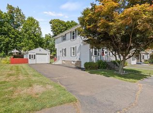 213 New Hanover Ave, Meriden, CT 06451