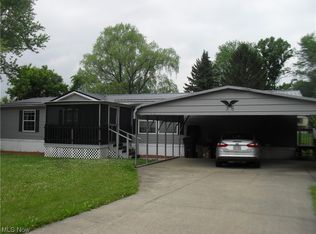 35 Nicholas Cir NW, Massillon, OH 44647