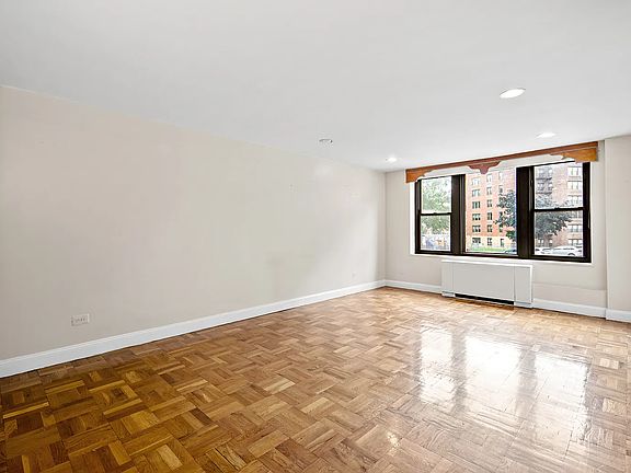 5th image of 18-55 Corporal Kennedy St APT 1D