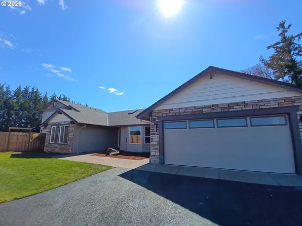 23062 SW Byers Lake Ter, Sherwood, OR 97140