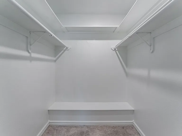 740 Dogwood St — Photo 17
