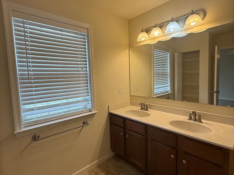 16 Brook Side Dr — Photo 10