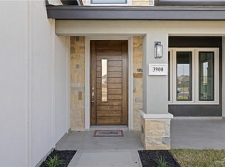 3900 Zenker Ave, McAllen, TX 78504