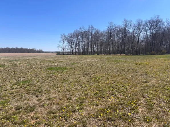 4400 Old Millersport Rd NE, Pleasantville, OH 43148