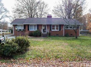 2406 Parrish St, Burlington, NC 27215