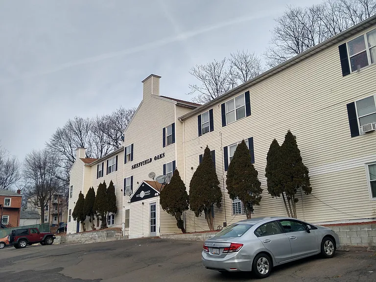 143 Sheffield Ave #O4-A — Photo 8