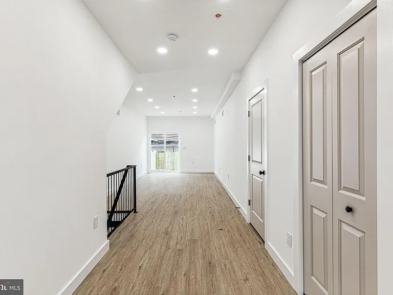 2224 N Howard St #1 — Photo 5