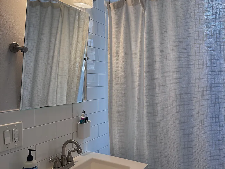 7505 Palisade Ave #B3 — Photo 9