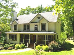 53 Walnut Valley Rd, Columbia, NJ 07832