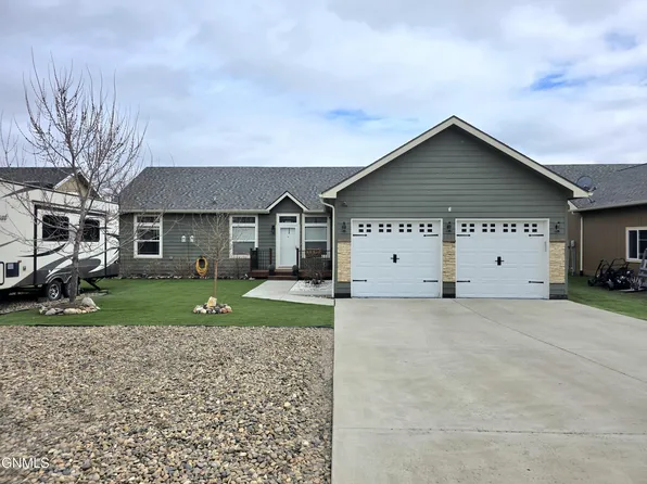 1308 E Pheasant Ridge Dr, Watford City, ND 58854
