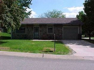 2802 Roma Ln, Country Club, MO 64505