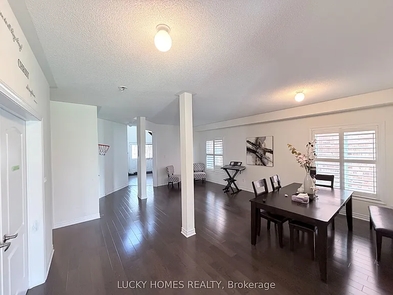 45 Jardine St — Photo 9