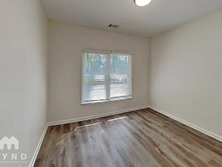 535 Montrachet Ct — Photo 12