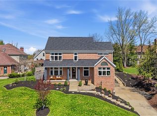 7018 Bennington Woods Dr, Pittsburgh, PA 15237