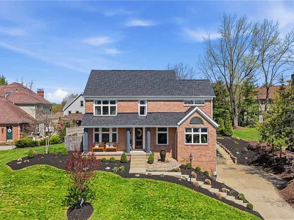 7018 Bennington Woods Dr, Pittsburgh, PA 15237