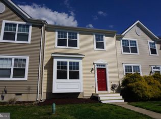 337 Creekside Commons Ct, Stevensville, MD