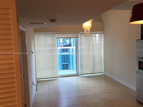 5th image of 41 SE 5th St APT 1510