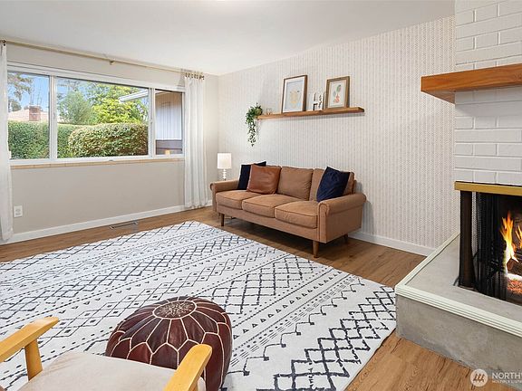 5th image of 4726 S Victor Street