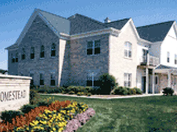 2728 Northview Rd, Waukesha, WI 53188