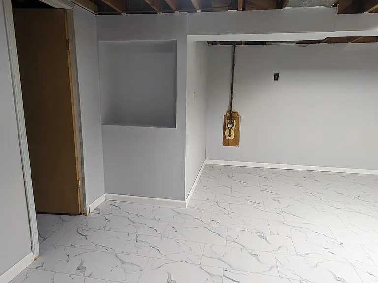 9505 Eudora Ct — Photo 17
