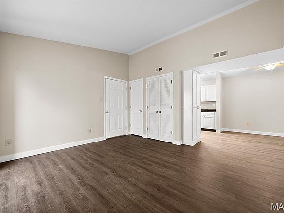 3rd image of 17065 Sandalwood Creek Dr APT C