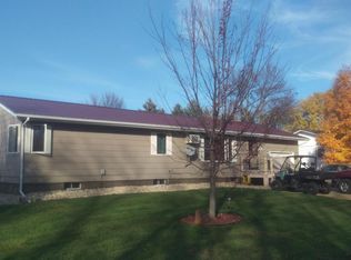 312 E Prairie St, Castlewood, SD 57223
