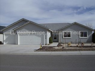 1116 Dixie Ln, Fernley, NV 89408