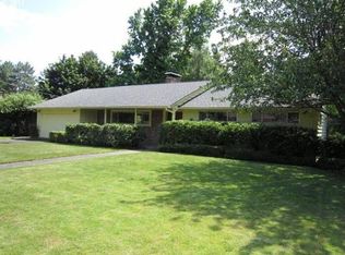 9800 SW Hawthorne Ln, Portland, OR 97225