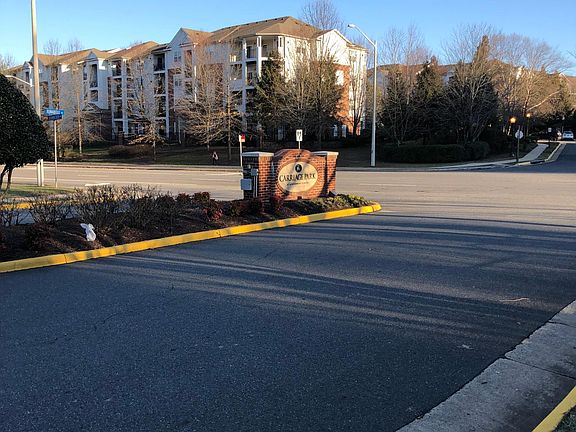 3rd image of 11719 Scooter Ln #184