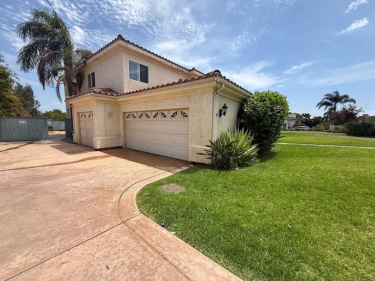 401 Hickoryhill Dr — Photo 30