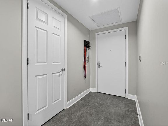 4th image of 231 RIVERSIDE DRIVE #1002-1