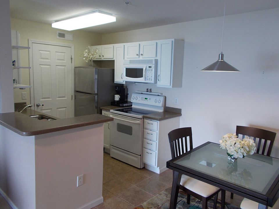 1st image of 1135 W Bank Rd APT 303