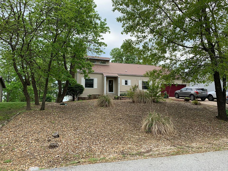 1st image of 22 Midview Dr