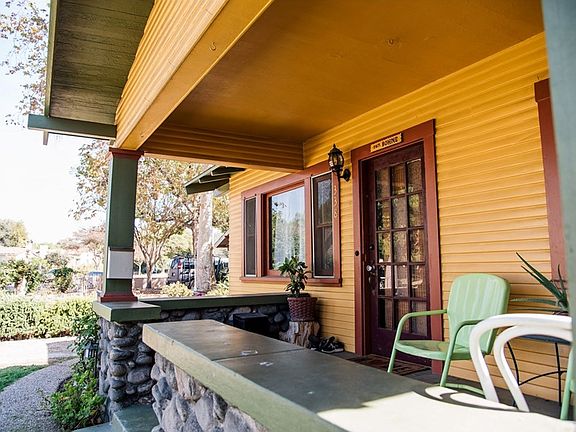4th image of 338 E McKinley Ave