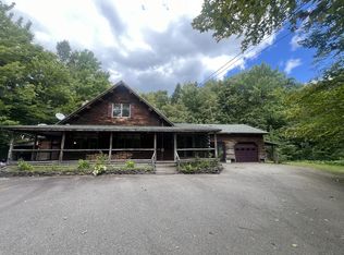 73 Wilderness Dr, Medway, ME 04460