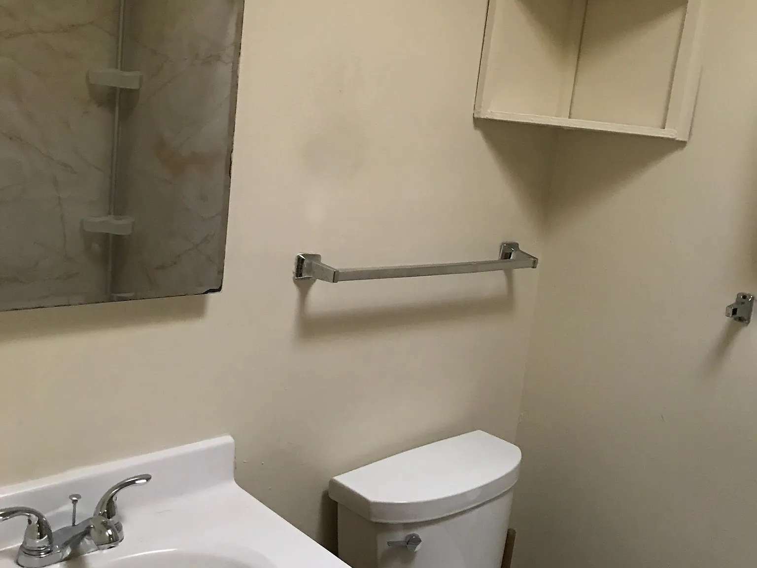 1 bed, 380 sqft, $1,200 — Photo 3